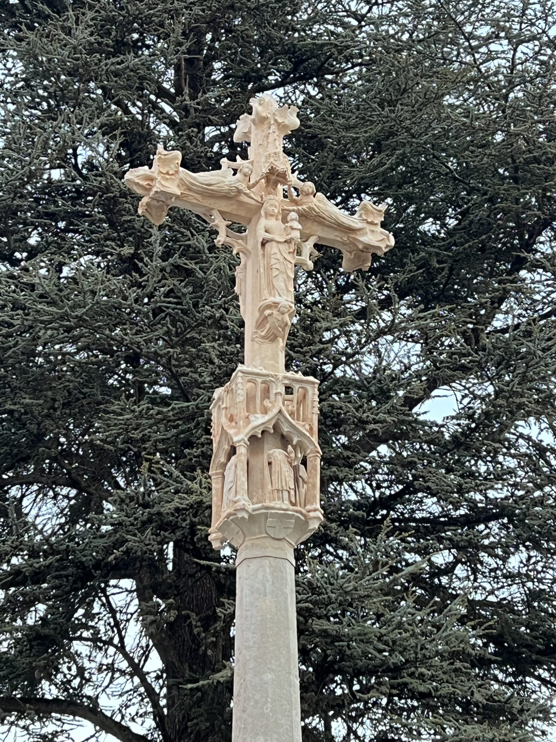 2025-12-10_Calvaire rénové 1